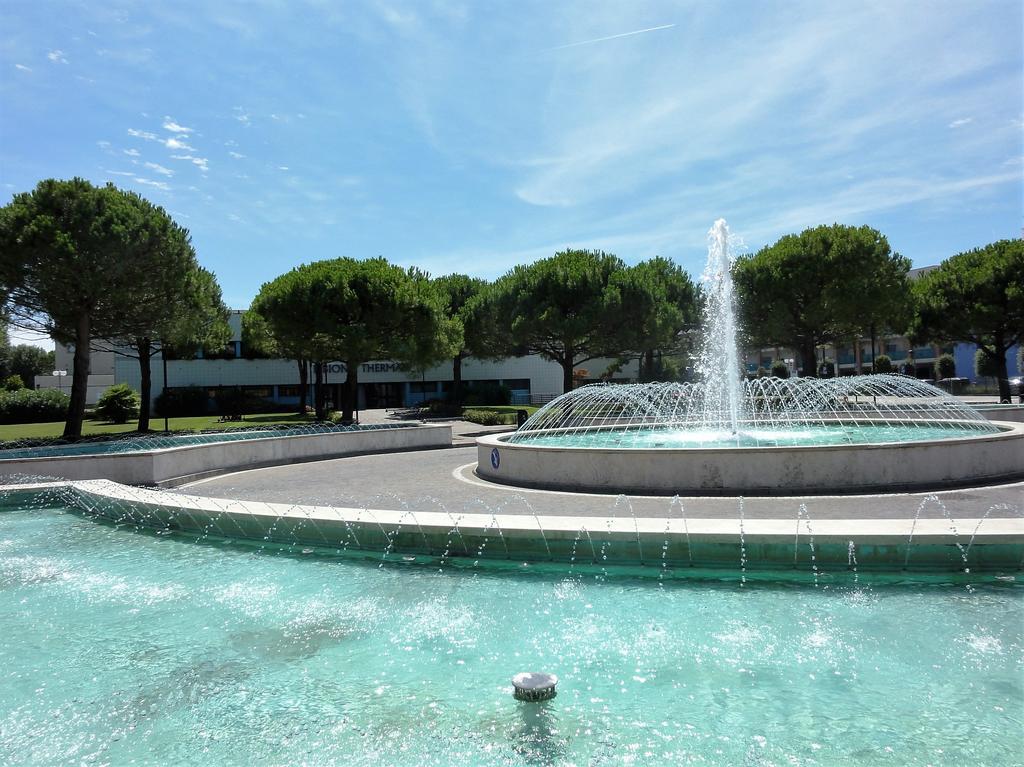 Molent - Appartamenti Bibione Exteriör bild